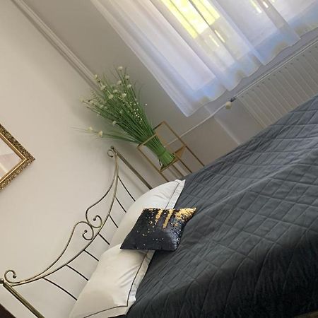 Golden Apartament Legionów Stary Toruń Buitenkant foto