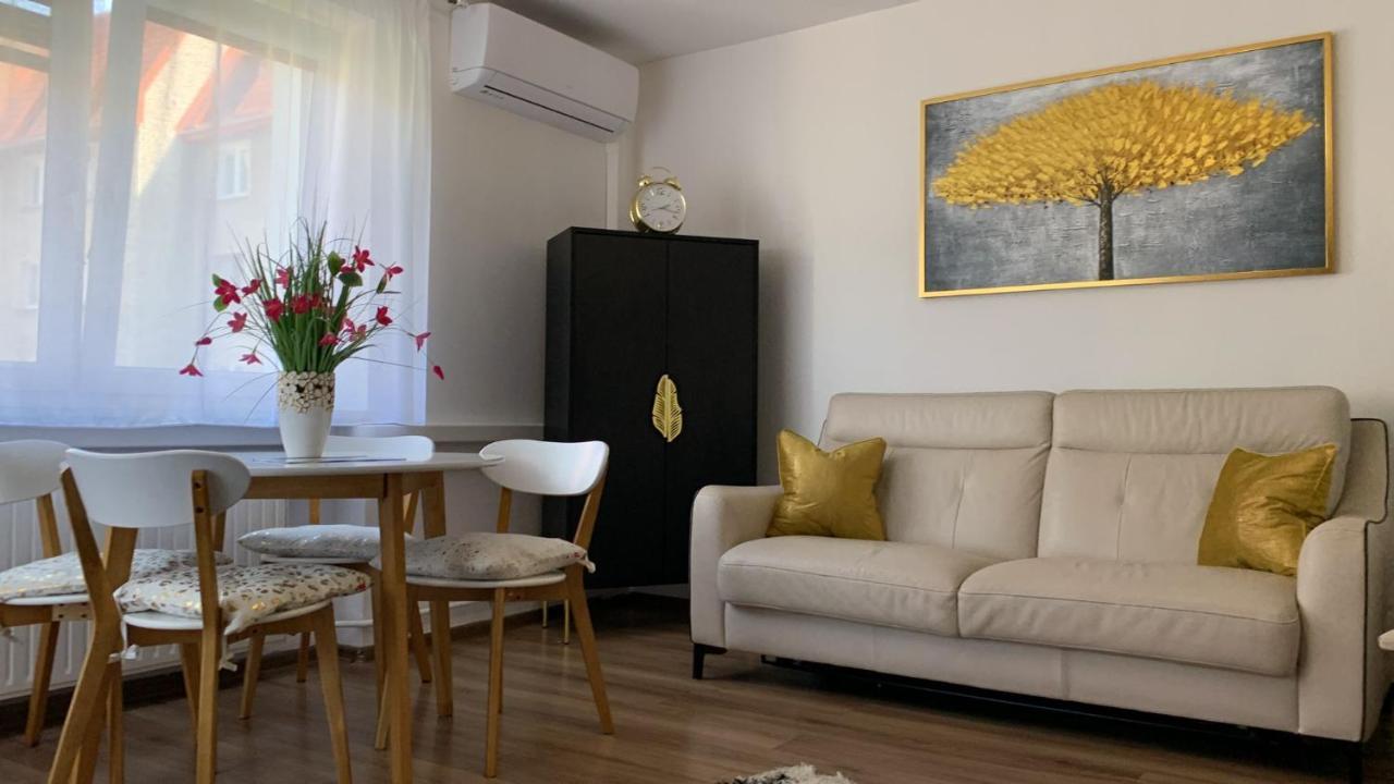 Golden Apartament Legionów Stary Toruń Buitenkant foto